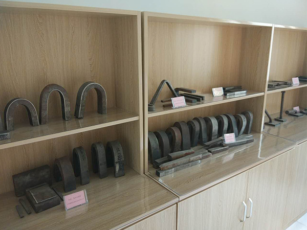 Ordinary stainless steel clad plate